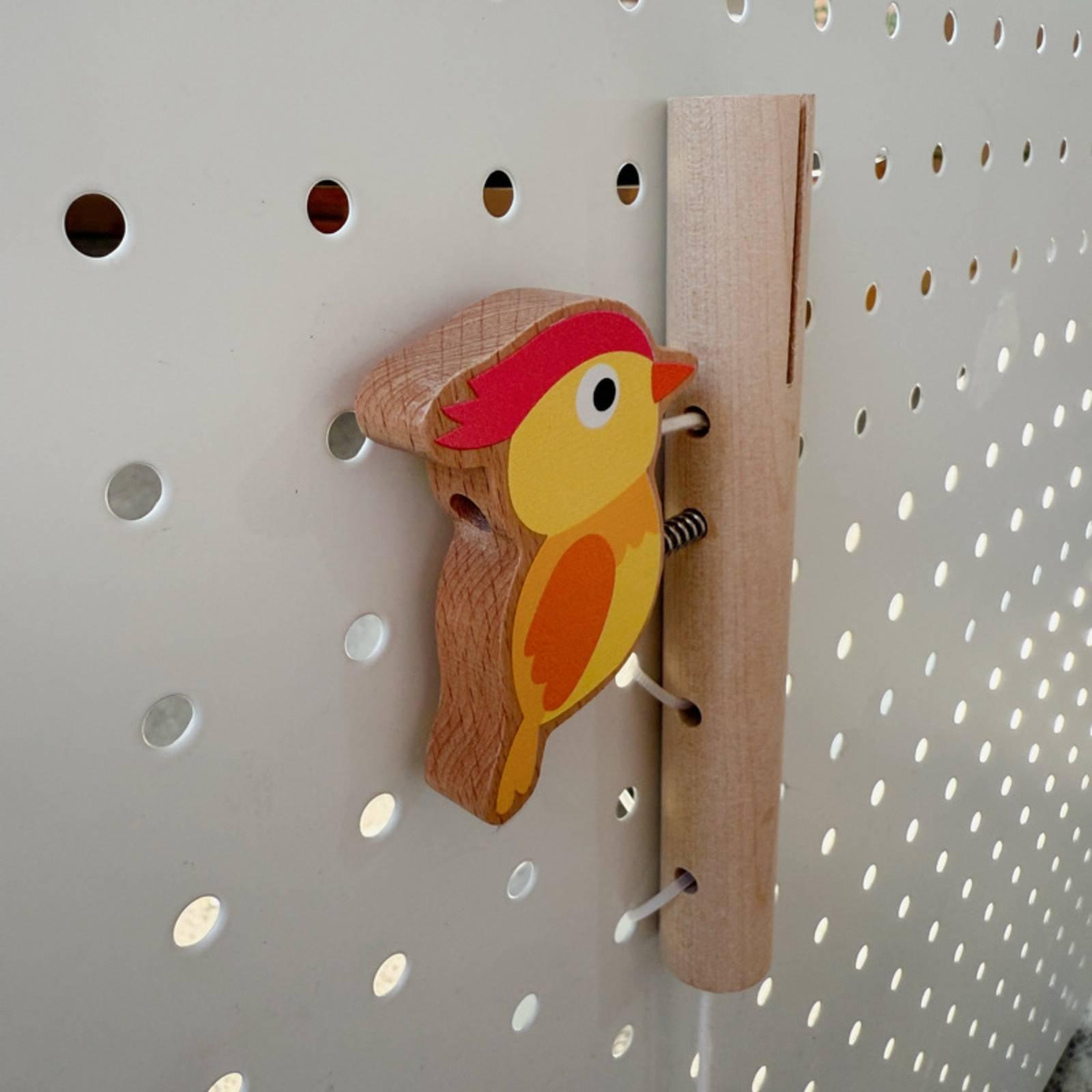 유아용 목재 놀이판 - 끈을 당겨 새를 쳐서 놀이하는  - Montessori Wooden Busy Board Toddler 리뷰 및 가격