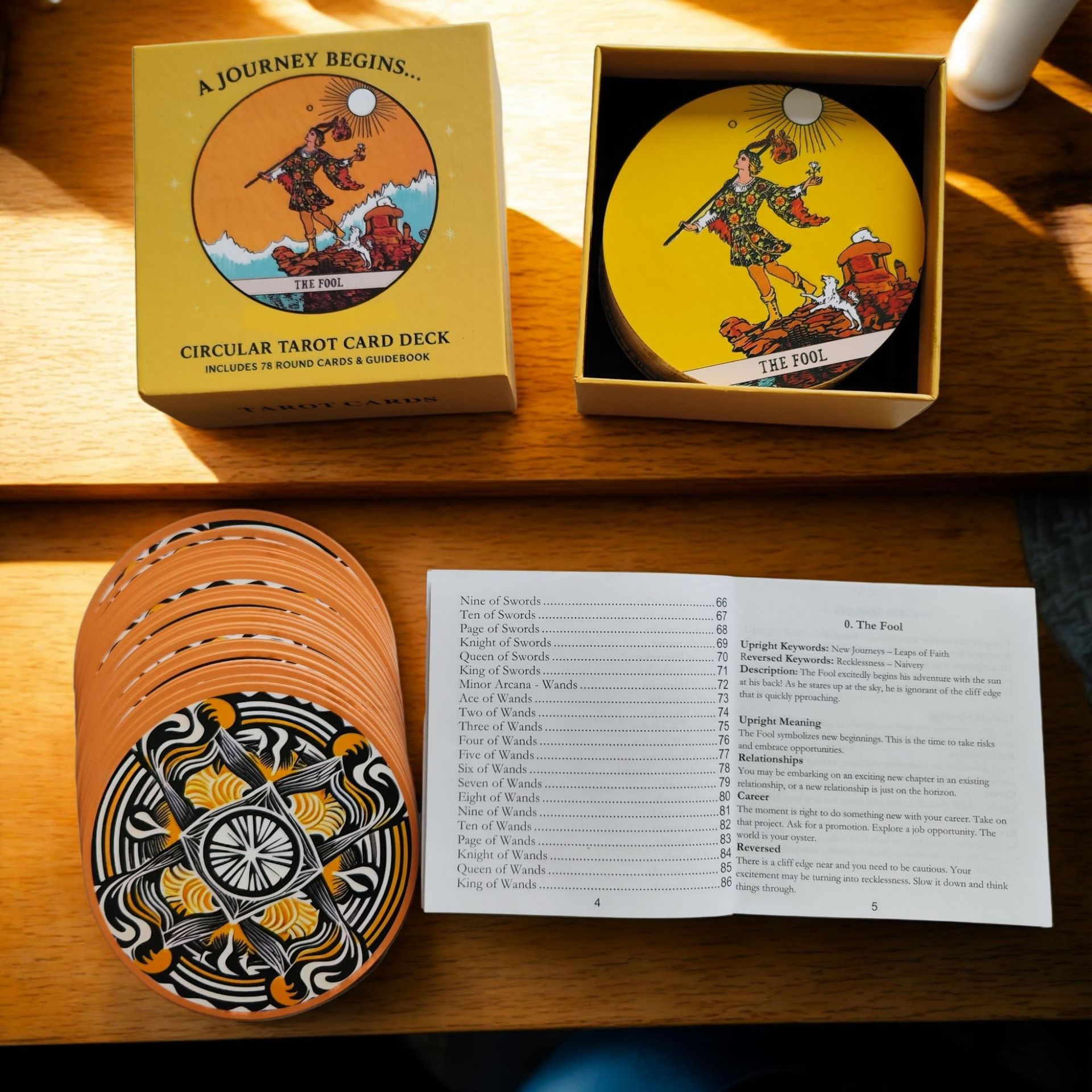 원형 타로 카드 세트, 78장의 둥근 카드와 종이 가이 - Tarot Cards Deck With Guidebook 리뷰 및 가격